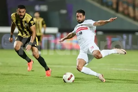 رسائل دعم في حضور شيكابالا وفتوح.. لقطات لم تذع من مباراة الزمالك والمقاولون (صور)